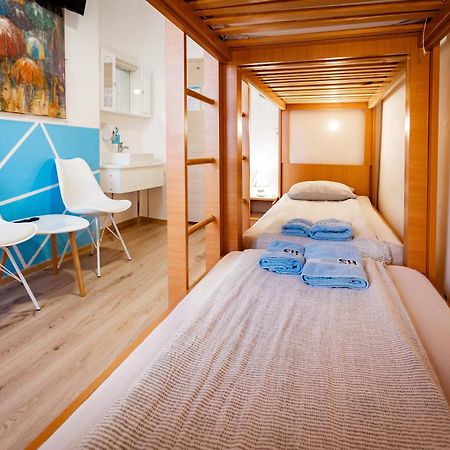 Hostel Soline Portorož Buitenkant foto