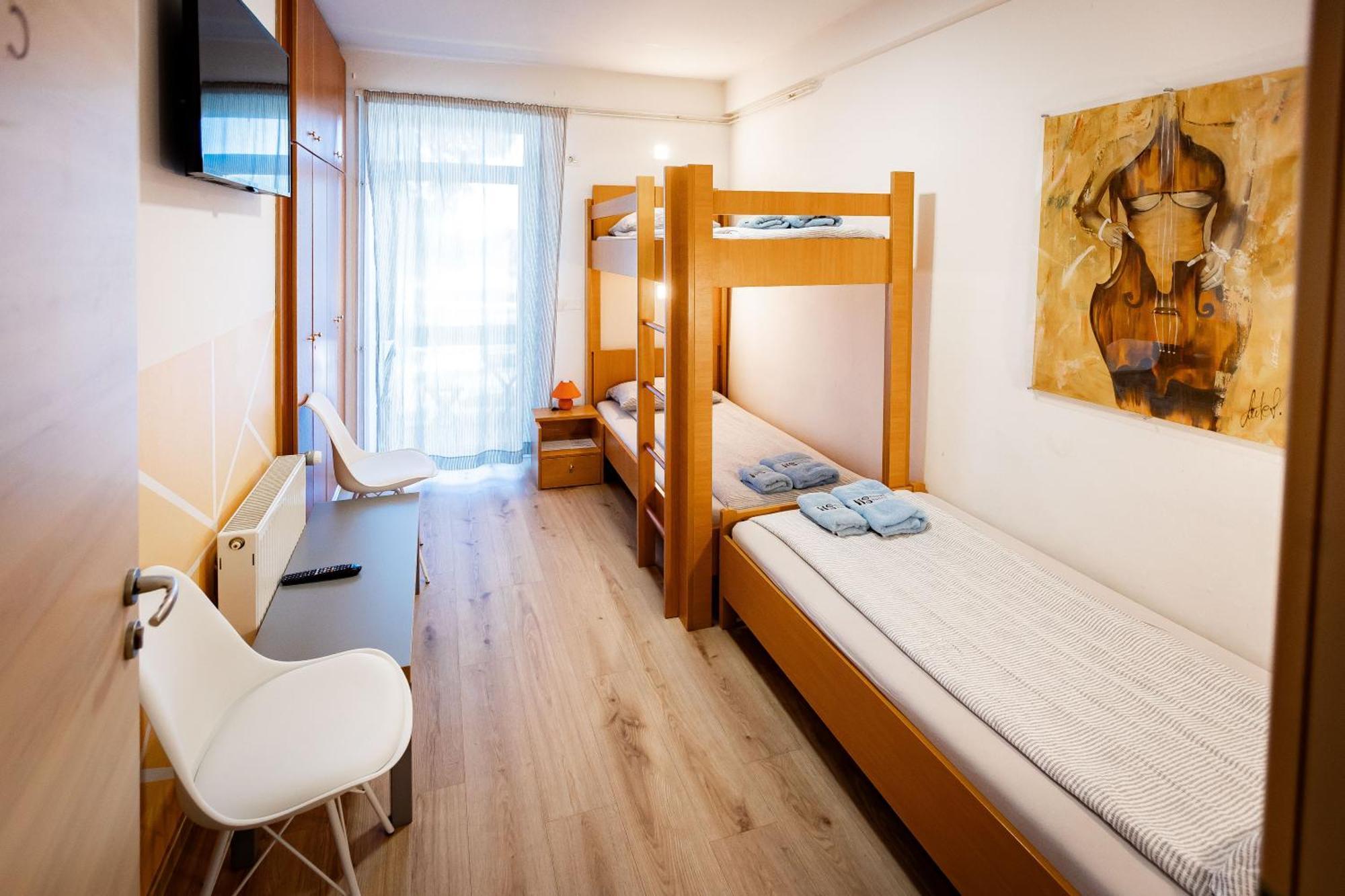 Hostel Soline Portorož Buitenkant foto