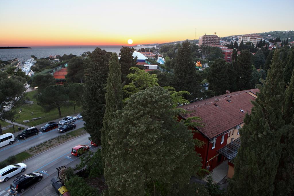 Hostel Soline Portorož Buitenkant foto