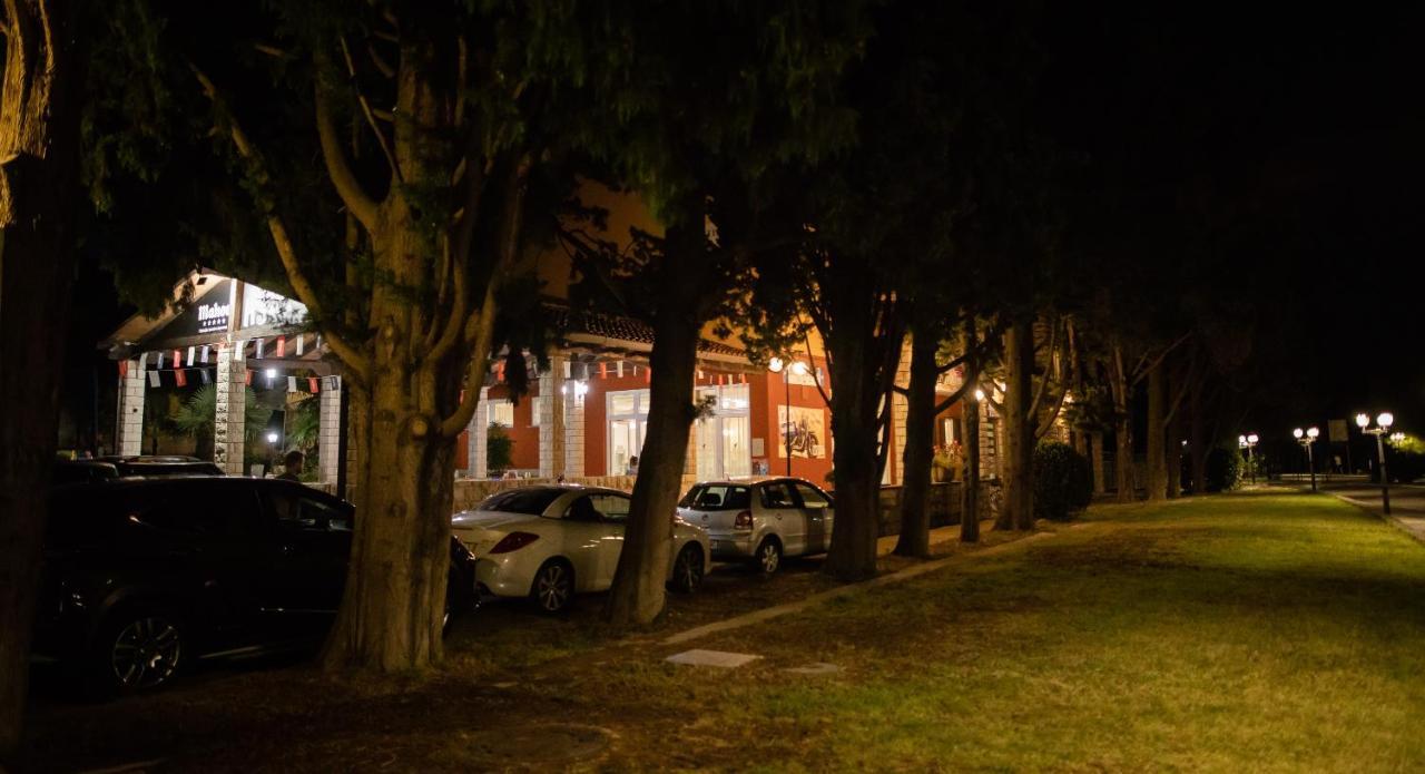 Hostel Soline Portorož Buitenkant foto